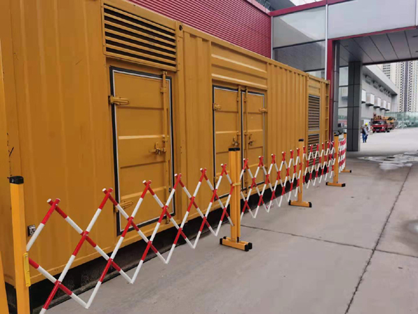 西盟租赁发电机发电机油箱使用后要定期清除油箱底部沉淀的杂质