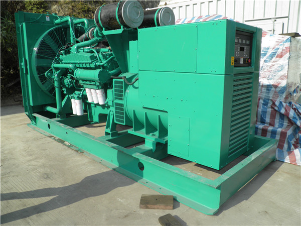 西盟出租发电机-进口柴油发电机组与国产柴油发电机组的区别