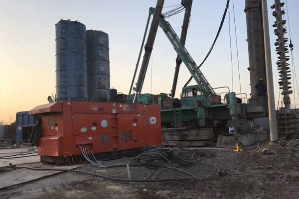 西盟如何检查发电机组燃油系统的密封性？