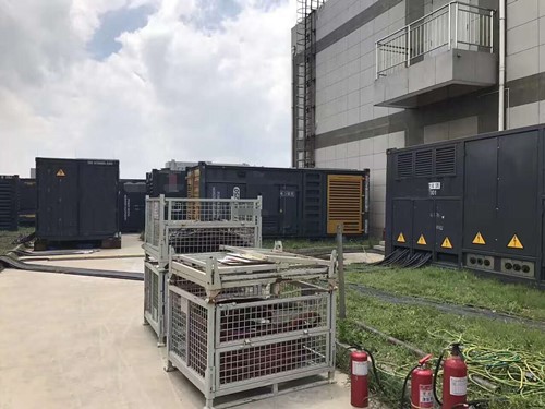 西盟除了定期检查，还有哪些方法可以及时发现接触式转速表探头的磨损？