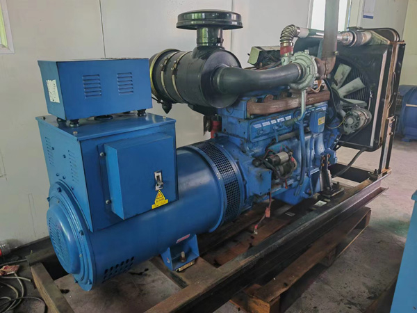 西盟100kW柴油发电机组使用多级机油有哪些优缺点？